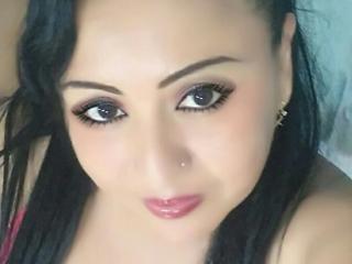 MiluSexyForU - Chat cam xXx with a Young lady with huge tits 