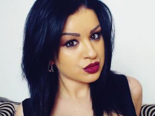 AnneDesireX - chat online hard with a black hair Girl 