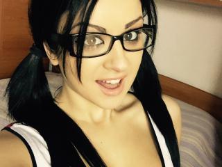 AnneDesireX - Webcam live nude with a Sexy girl with a standard breast 