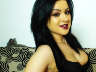 AnneDesireX - Web cam nude with a brunet Young lady 