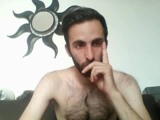 Wisher69 - Web cam sexe avec un Homo à la chevelure châtain sur le site Xlove-Gay 