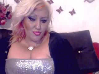 BlondeAnnya - Video chat hard with this being from Europe Hot lady 