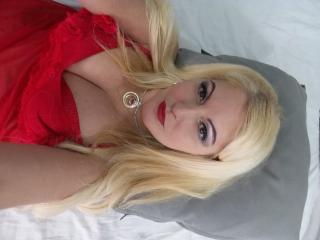 Marysele - online chat hot with a medium rack Exciting lady over 35 