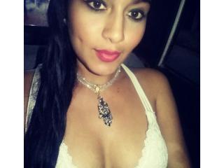 CristalLopez - Live cam sexy with a charcoal hair Young lady 