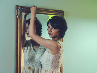 AmethystCharm - Video chat xXx with a European XXx young and sexy lady 