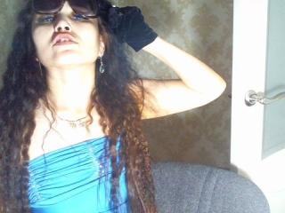 DiamondAngela - online chat x with this Gorgeous lady with regular melons 