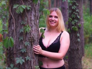 MoniikaBigBoobs - Sexe cam en vivo - 4548953