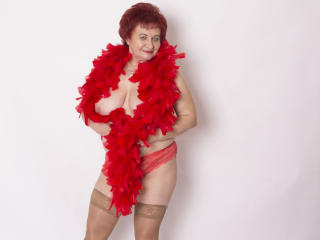 Vabank - Chat live nude with this redhead Mature 