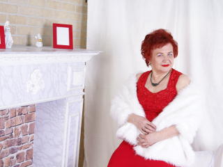 Vabank - chat online exciting with this redhead Mature 