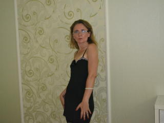 JudyBrown - Webcam live hard with a White MILF 