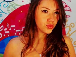 AphroditeAss - Webcam live hard with this shaved sexual organ Horny lady 
