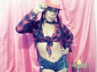 SamanthaDass - Web cam exciting with a regular chest size Transsexual 