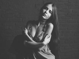 HotLera - Chat exciting with a being from Europe Hot babe 