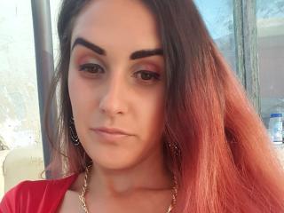 IrenneCollins - Cam hot with a chestnut hair Young lady 