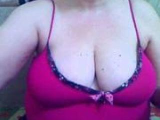 Milf69 - online show hard with this Mature with enormous melons 