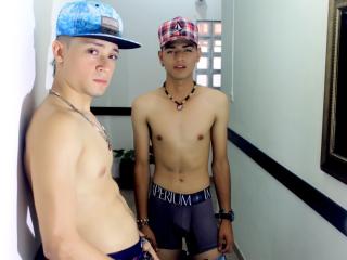 CollinXChris - Live chat xXx with this black hair Homo couple 