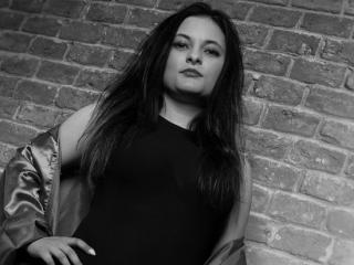 MissAndreaX - Show nude with a shaved sexual organ Girl 