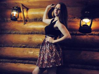 HollyBunt - online chat sex with a European Hot chicks 