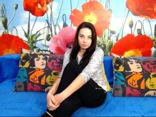 VeronikaMilson - Live chat exciting with this European Young and sexy lady 