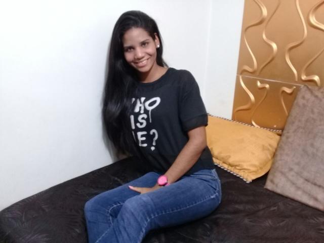 Jhoseline69 - Sexe cam en vivo - 4886029