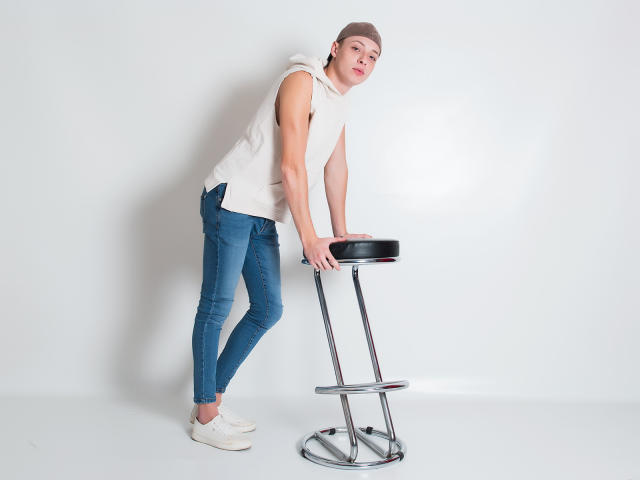 OliverGunn - Sexe cam en vivo - 4893574