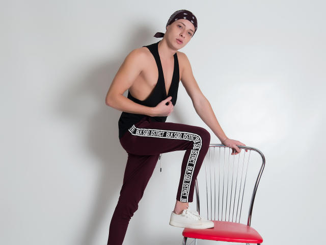 OliverGunn - Sexe cam en vivo - 4893664