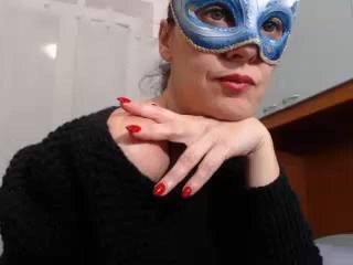 DolceMorgana - Show xXx with this Horny lady with standard titties 