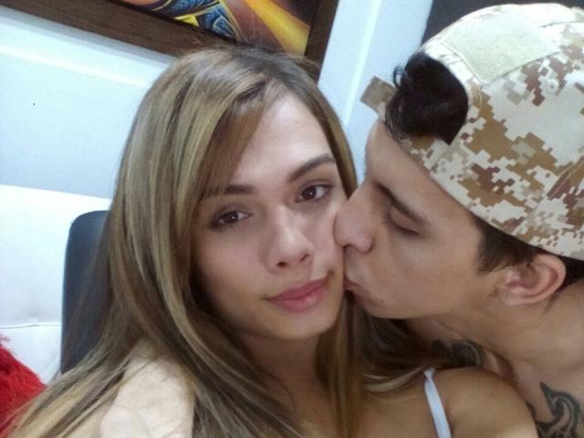 ValeriTSCpl - Camera khiêu dâm &amp; quyến rũ trực tiếp - 4902194