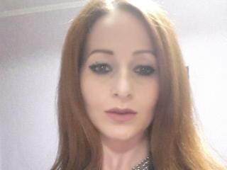 RedKitty - Web cam exciting with a fit constitution Hot lady 