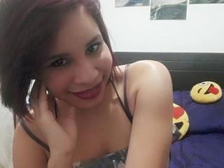 Camihorny - Webcam hot with a redhead Young lady 
