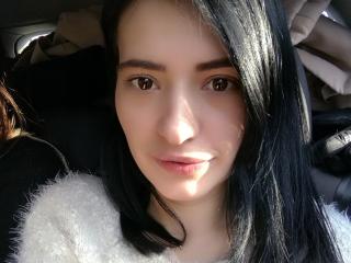 Anessandra - Video chat x with this black hair Young and sexy lady 