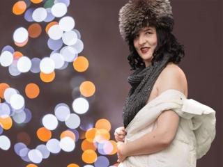 RideMeBabe - Chat cam exciting with a dark hair Attractive woman 