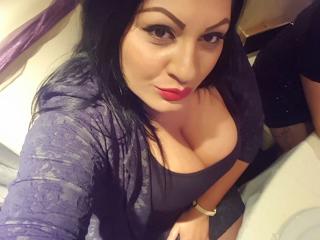 SexyBabeForAll - Web cam sexy with this dark hair Gorgeous lady 