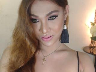 SyraaShemale - chat online nude with a trimmed genital area Ladyboy 