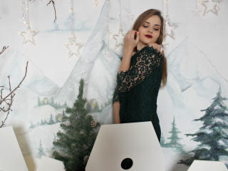 BlindLovee - Webcam live exciting with this brown hair Girl 