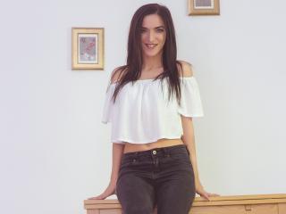 Serenidy - Live cam hard with this thin constitution Hot chicks 