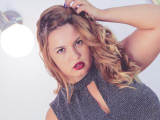 CarryBelle - online show exciting with a shaved sexual organ 18+ teen woman 