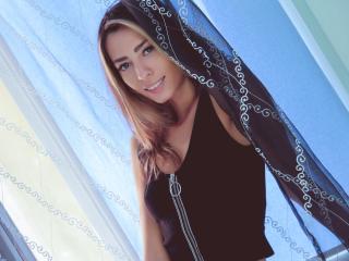 PoxyVibe - Chat xXx with this athletic body Sexy girl 