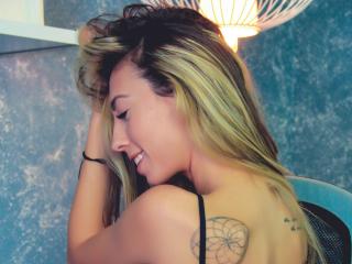 PoxyVibe - Show live exciting with a shaved sexual organ Sex girl 
