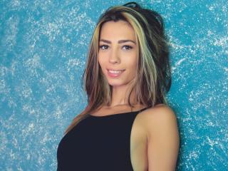 PoxyVibe - Live chat sex with a shaved genital area 18+ teen woman 