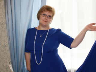 VioletMorning - Chat cam hard with a portly Mature 