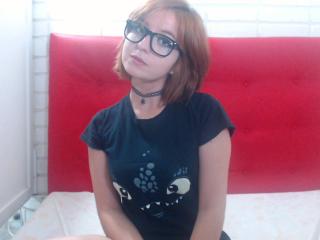 CataleyaFoxy - Show live x with a shaved sexual organ Hot babe 