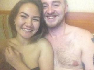 BeautyCouple - Chat nude with a average constitution Couple 