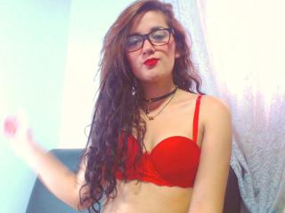 BrunaSquirt - Live sex cam - 5077487