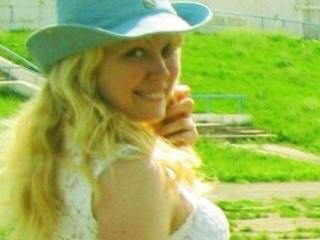 SunnySylvia - Live cam exciting with this sandy hair 18+ teen woman 