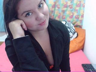 Luzzete - Webcam x with this trimmed sexual organ Hot chick 