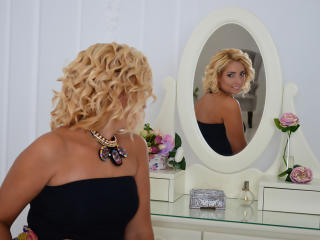 MarySunny - Show live xXx with this russet hair Sexy babes 