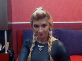 TheBlondeSwitch - Live porn &amp; sex cam - 5125552