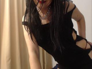 HottCharlotte69 - Live chat xXx with this ordinary body shape Lady over 35 