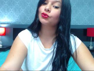 AmarantaFox - online chat exciting with this dark hair College hotties 